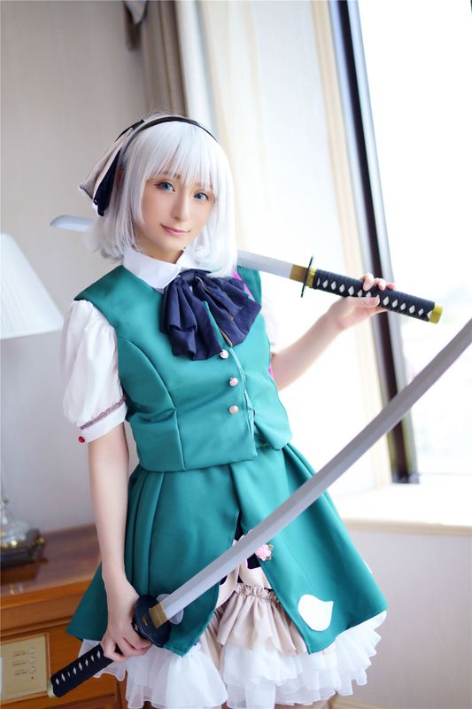 こすっち102 S学生並み145cm極小ロ●ビッチ『避妊することは、あんまり無い』精液弾幕で子宮が溺れる程度の孕まSEX！！-幻想世界