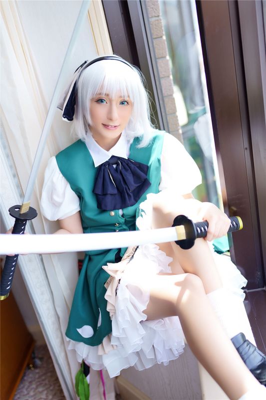 こすっち102 S学生並み145cm極小ロ●ビッチ『避妊することは、あんまり無い』精液弾幕で子宮が溺れる程度の孕まSEX！！-幻想世界