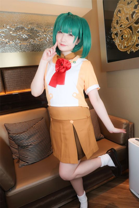 超時空シンデレラがまさかのAV堕ち…！ 事務所のためなら、マネージャーさんのためなら…頑張れ私！-幻想世界