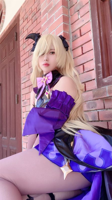 フィッシュルちゃん！ (原神)-幻想世界