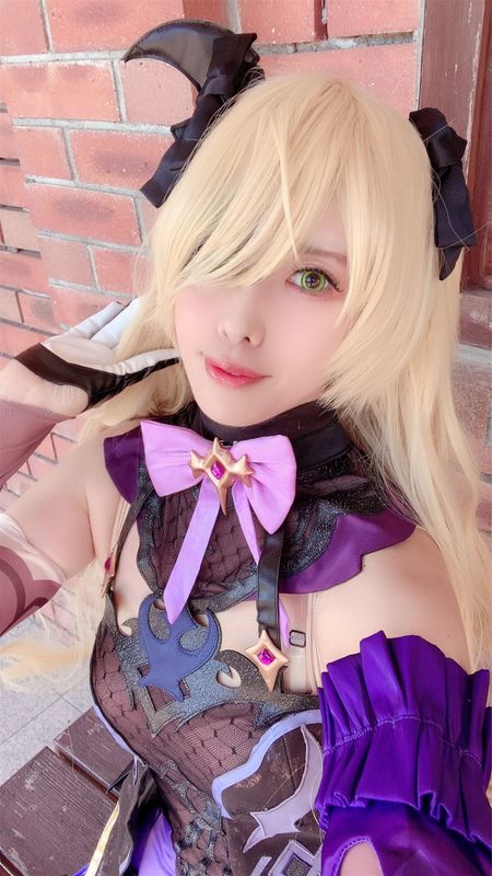 フィッシュルちゃん！ (原神)-幻想世界