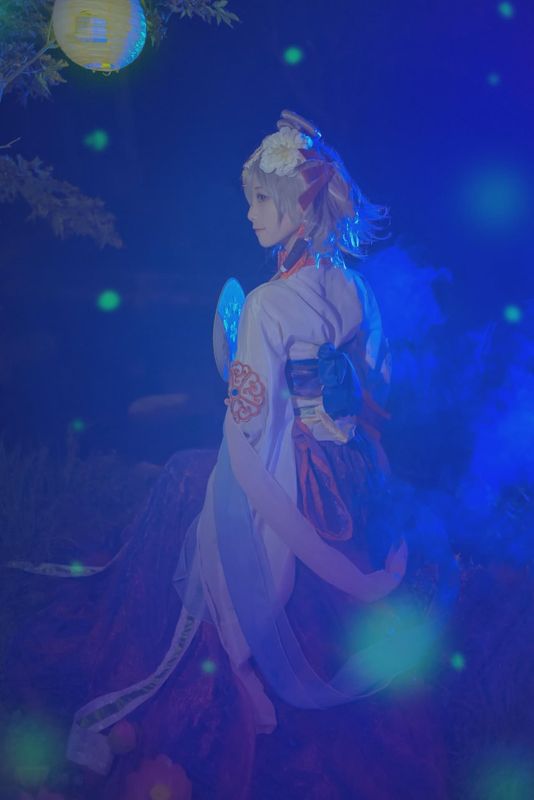 坂坂白 - 洛天依-幻想世界