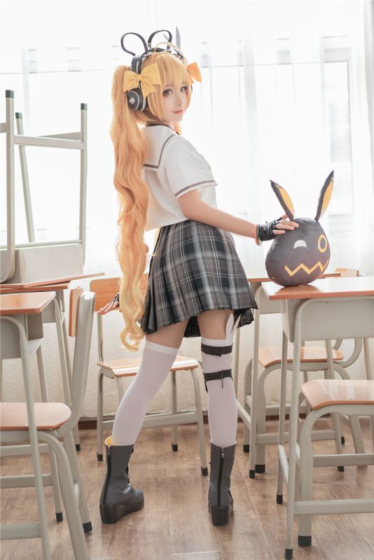 蠢沫沫 - 安琪拉 时之奇旅-幻想世界