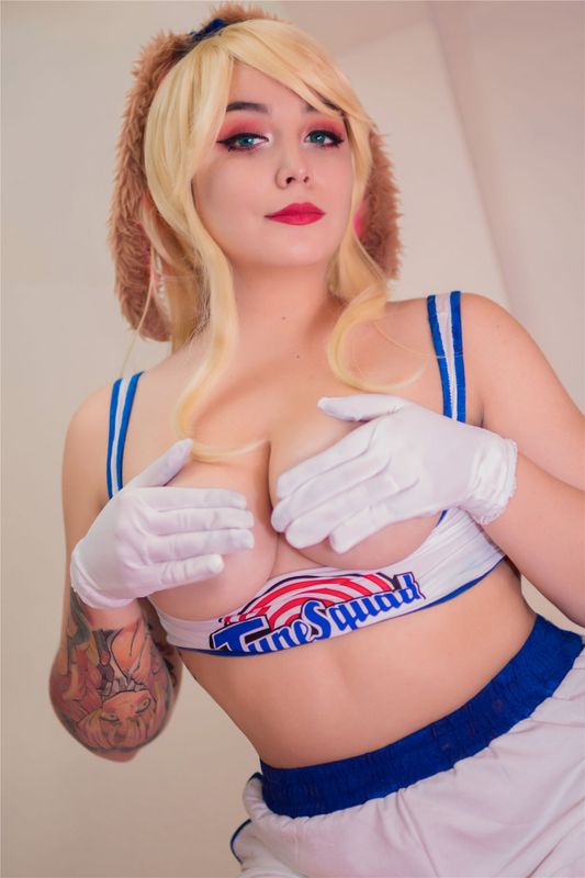 Britany Angelus - Lola Bunny-幻想世界