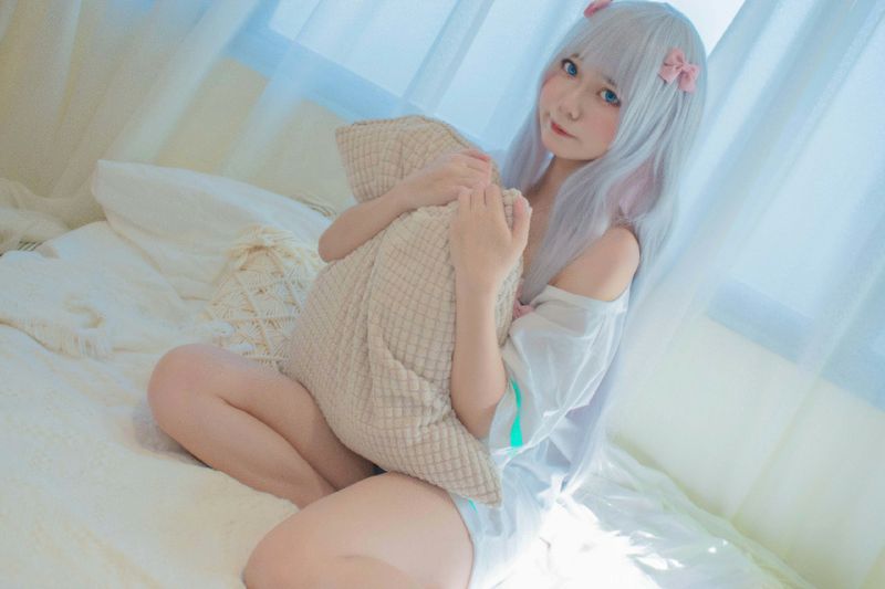 埃罗芒阿老师-幻想世界