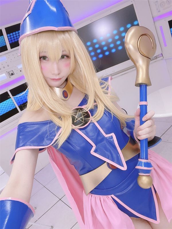 Atsuki - Dark Magician Girl-幻想世界