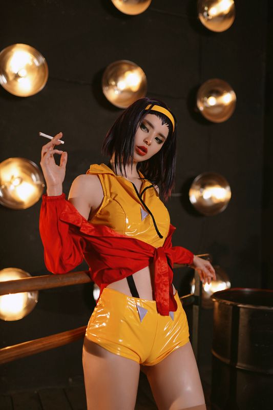 Faye Valentine-幻想世界