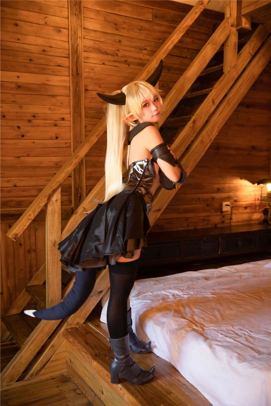 異世界魔王と召喚少女の奴隷魔術库尔姆-幻想世界