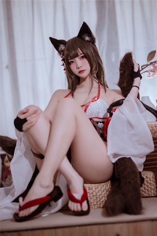 二佐Nisa NO.115 碧蓝航线 天城泳装-幻想世界