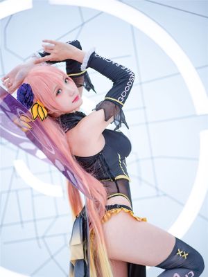 [瓜希酱] LUKA 赛车 - 幻想世界-极品写真论坛-写真-幻想世界
