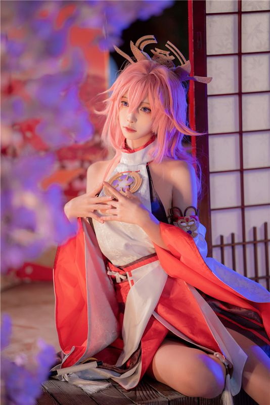 坂坂白 - 八重神子-幻想世界