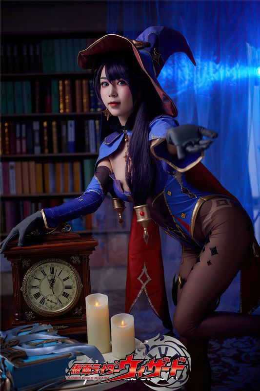 占星术师莫娜 卡卡-幻想世界