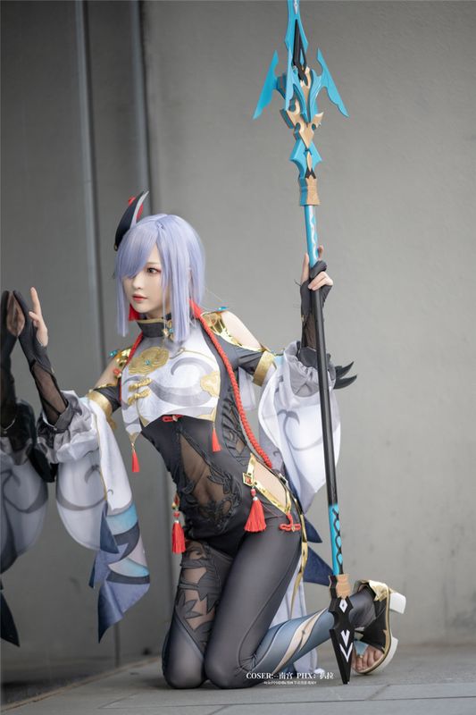 南宫 - 申鹤-幻想世界