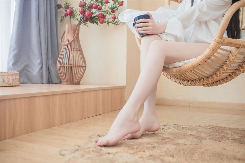 花兮_honoka 能代-幻想世界