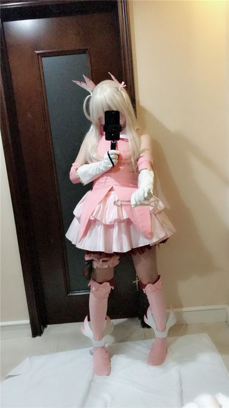 少女映画-魔法少女伊莉雅自拍-幻想世界