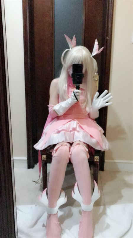 少女映画-魔法少女伊莉雅自拍-幻想世界