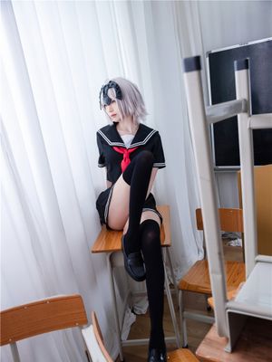 青青子js-黑贞-幻想世界