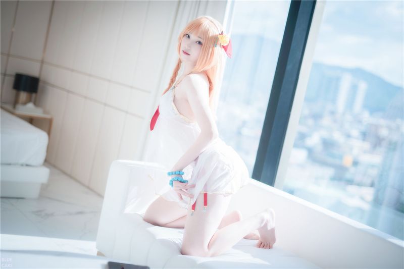 Bambi -Dive Into You RED.Ver-幻想世界