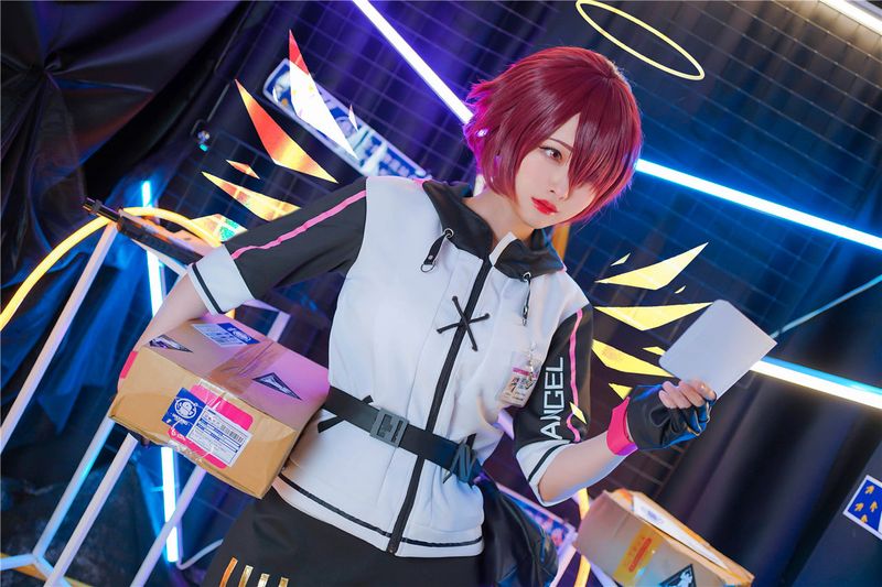 Arty Huang - Arknights Exusiai-幻想世界