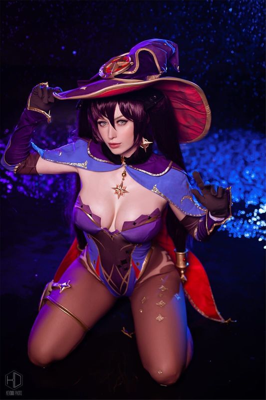 Lady Melamori - Mona-幻想世界