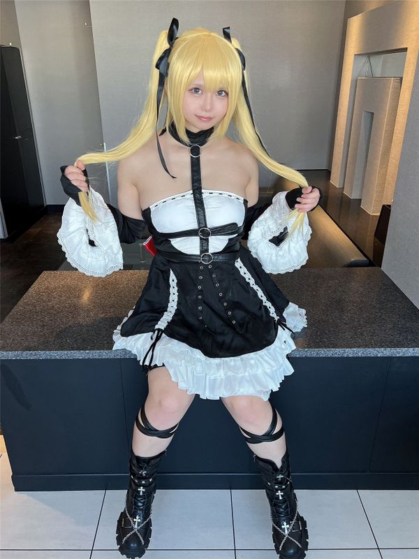 マリーローズのコスプレ❤️-幻想世界