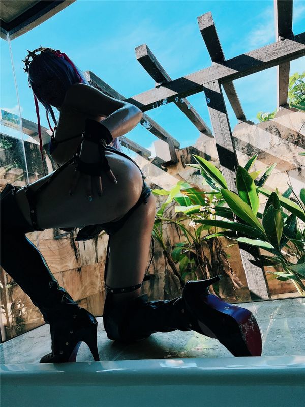 すけべな夏、小悪魔系後輩bbちゃんの夏💜😈💜スケスケえっちな白レオタード祭り💖-幻想世界