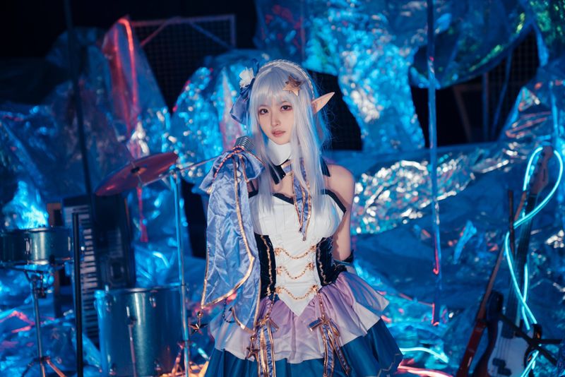 爱蜜莉雅-幻想世界