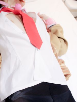 少女映画-牧濑红莉栖-幻想世界