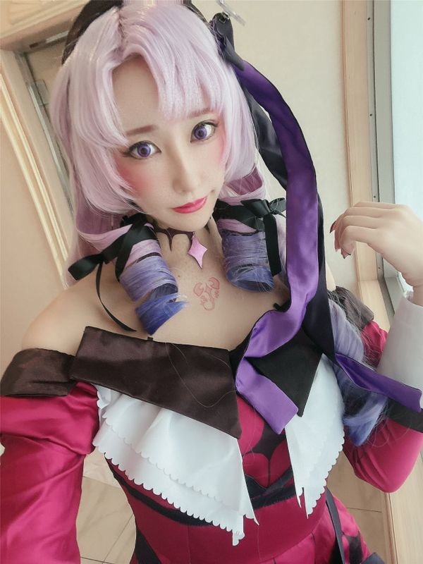 ひゃくまんてんのお嬢様ですわよ〜💯🦂💜-幻想世界