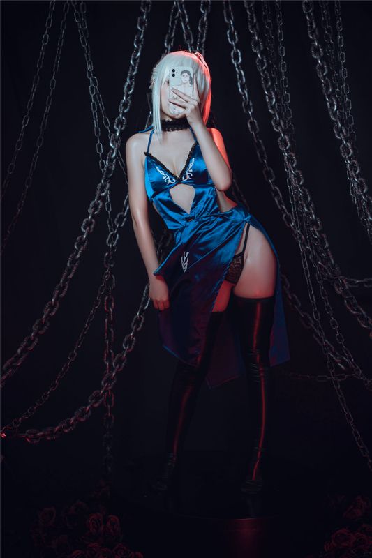 爆机少女喵小吉 - 黑呆-幻想世界