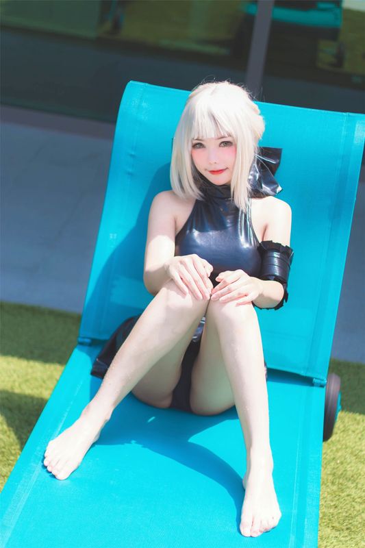 KitKat 9 - Saber Alter Swim Suit-幻想世界