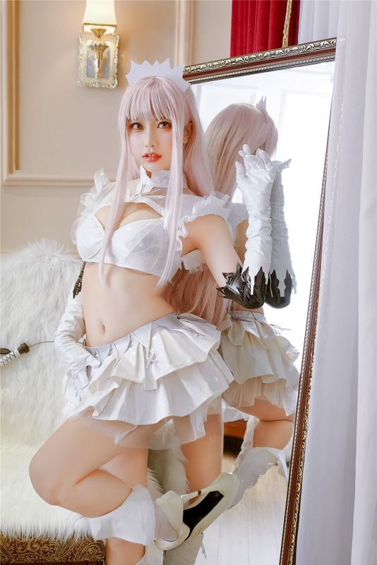 明桃 - Queen Medb-幻想世界