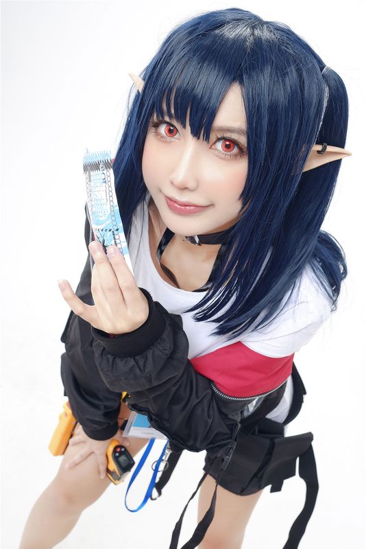 明桃 - Arknights Closure-幻想世界