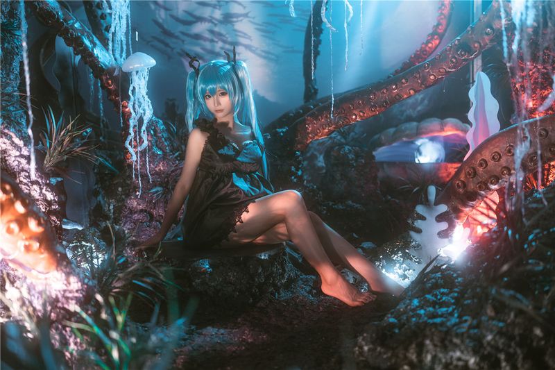 蠢沫沫 - 深海少女-幻想世界