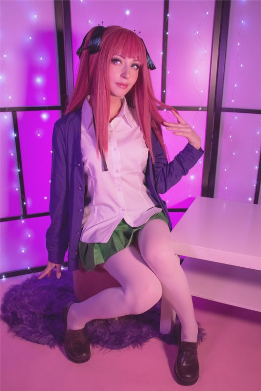 ShiroKitsune - Nino Nakano-幻想世界