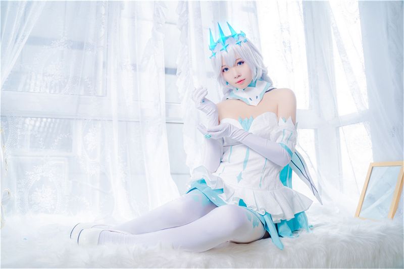 墨玉-M - 琪亚娜 冬之公主-幻想世界