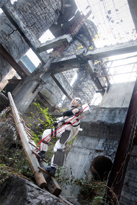 南宫 - 明日方舟 泥岩-幻想世界