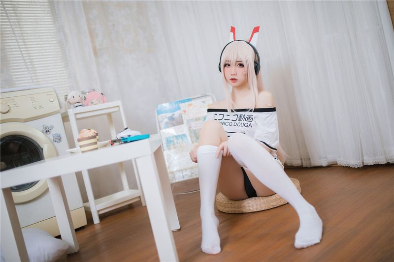 焖焖 - 绫波-幻想世界