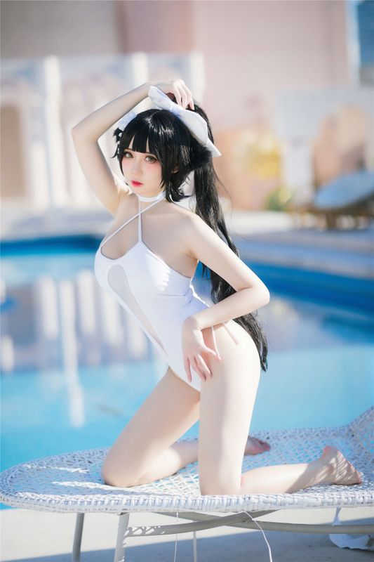 焖焖  - 高雄泳装-幻想世界