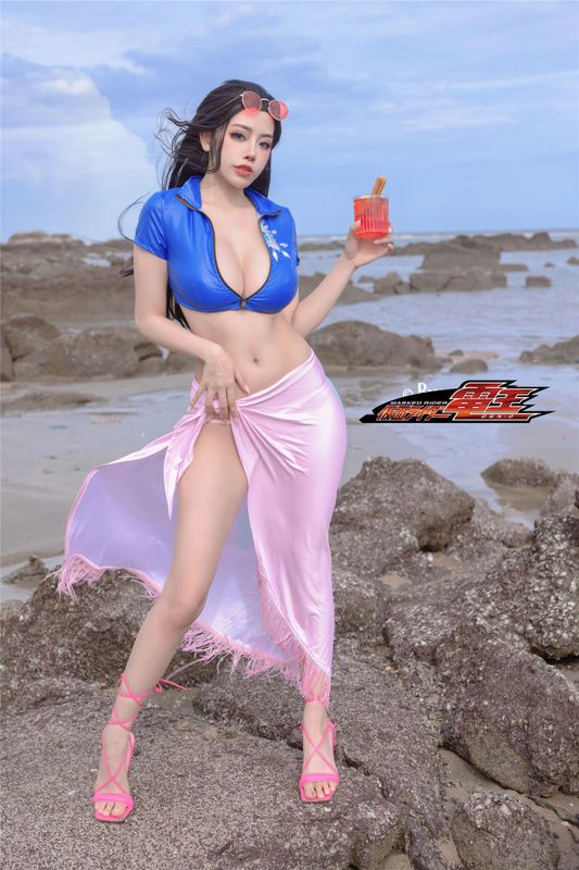 Byoru - Nico Robin-幻想世界