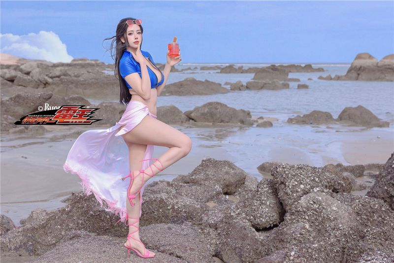 Byoru - Nico Robin-幻想世界