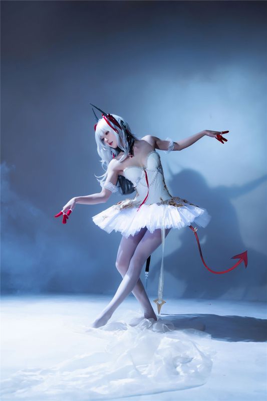 阿包也是兔娘 明日方舟 w芭蕾-幻想世界