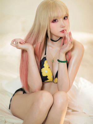 瓜希酱 - 喜多川海梦泳装-幻想世界