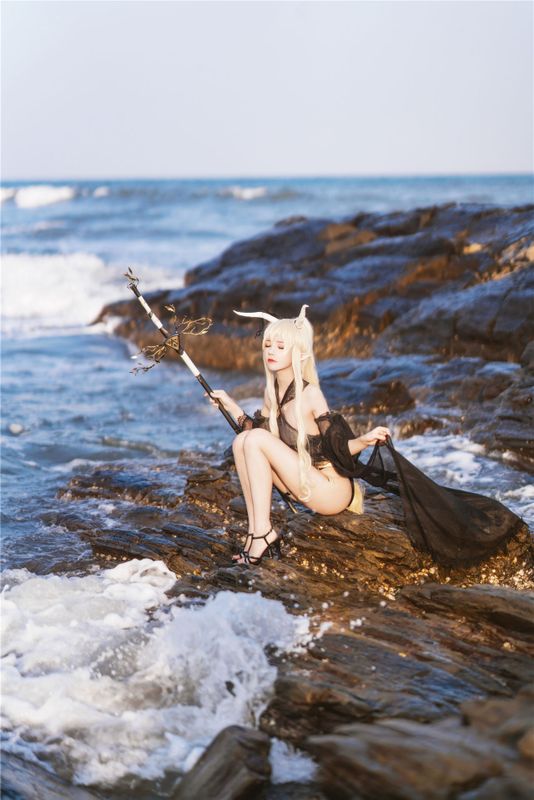 桜桃喵 - 闪灵泳装-幻想世界