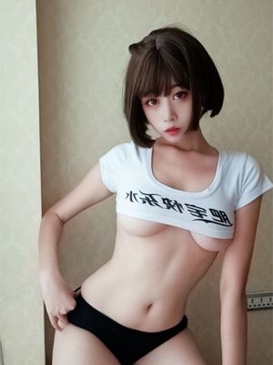 奈汐酱Nice 自撮り - Vol.001 快乐水 兔女郎-幻想世界