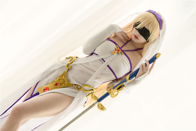 小仓千代w - 剑圣女-幻想世界