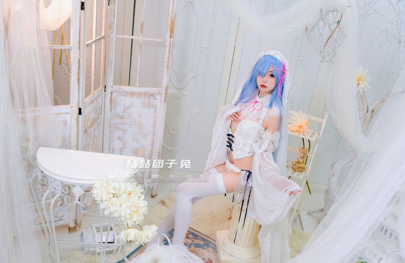 蕾姆cos-幻想世界