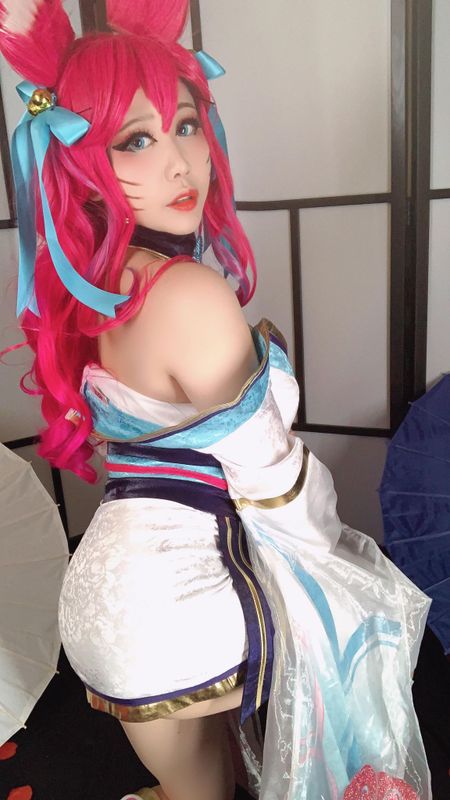 Vivid Vision - Spirit Blossom Ahri-幻想世界