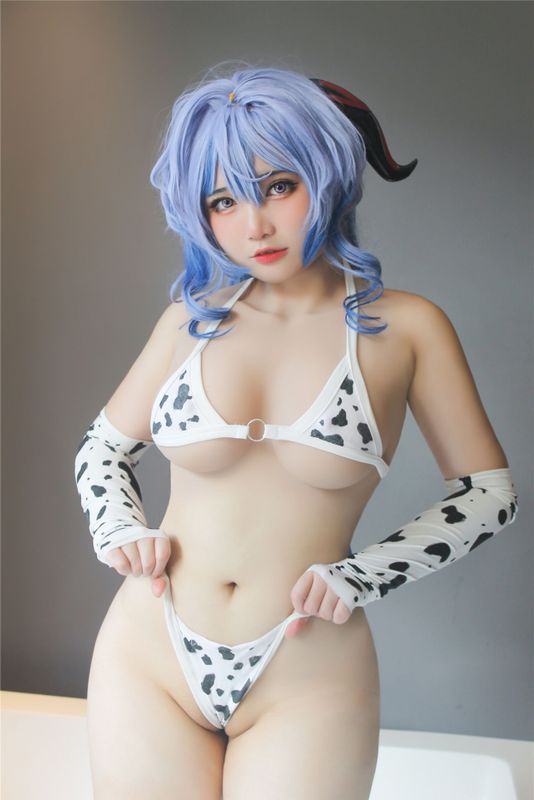 Maria Desu - Ganyu-幻想世界