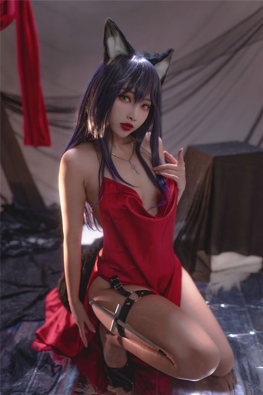 宫本桜 - 德克萨斯同人礼服-幻想世界